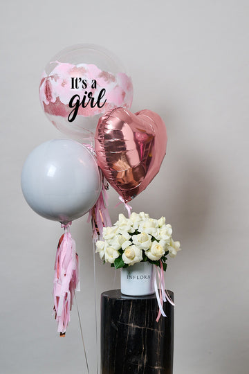 Rosas Blancas + Globos Bouquet Rosa